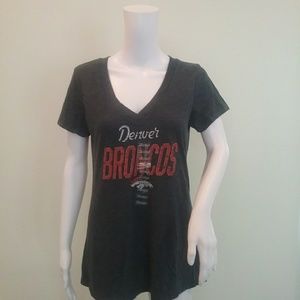 WOMENS XL DENVER BRONCOS TSHIRT
